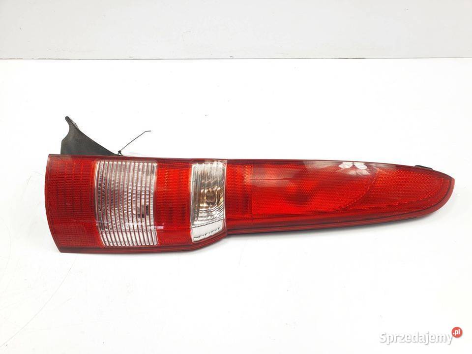 LAMPA PRAWA TYŁ FIAT PANDA 51763006 osobowe Lipno