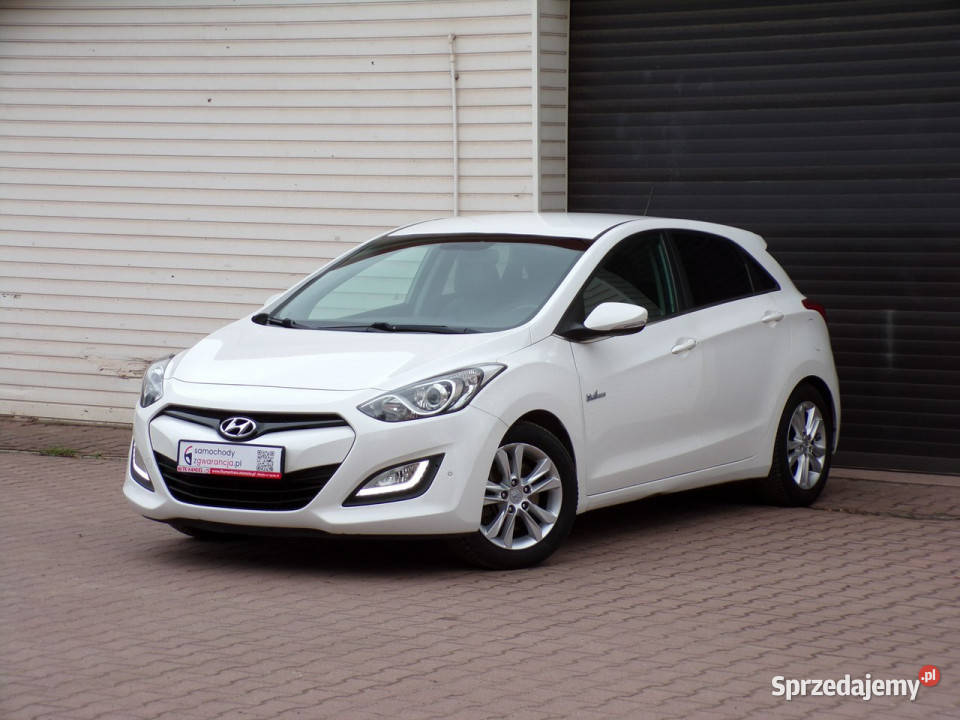Hyundai i30 Kamera Led NAVI Klimatronic 16 135 gniazdo USB