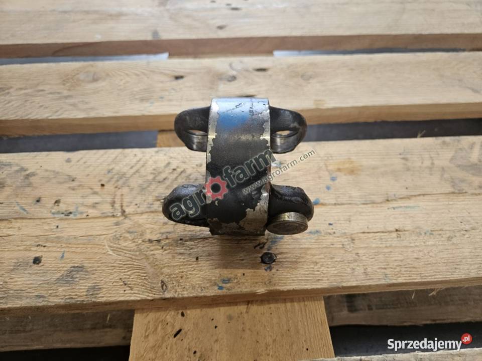Łącznik półosi FWD Ford 7840 7740 8240 dolnośląskie Byków