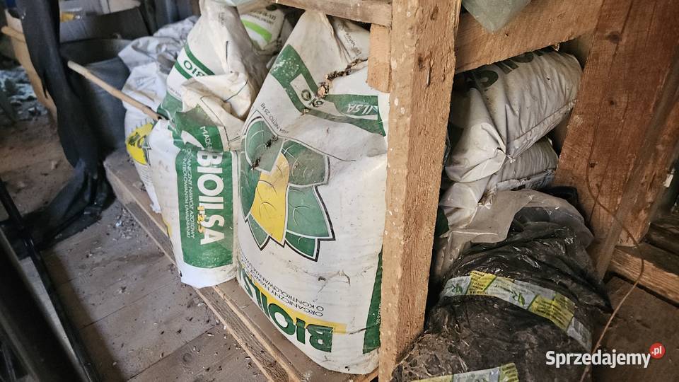 8x Azotowy nawóz organiczny Bioilsa N 125 Nawozy i ŚOR lubelskie Szczebrzeszyn