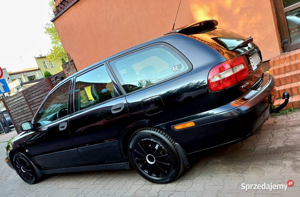 Volvo V40 2004r skóra 19D nowa klimą i turbo