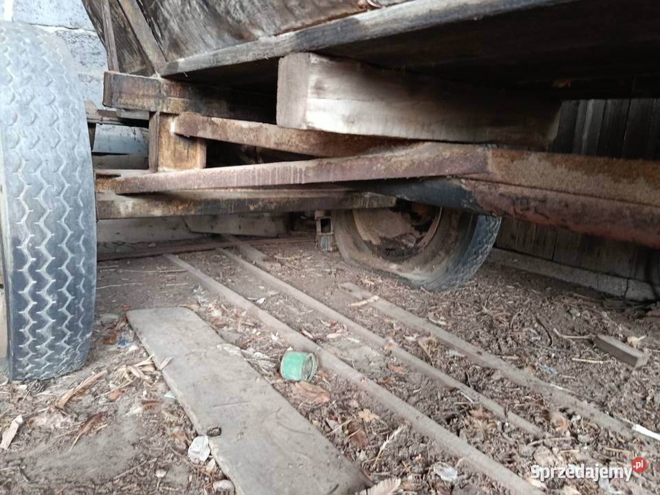 Wóz metalowy solidny do traktora z beczką Węgrzce Wielkie
