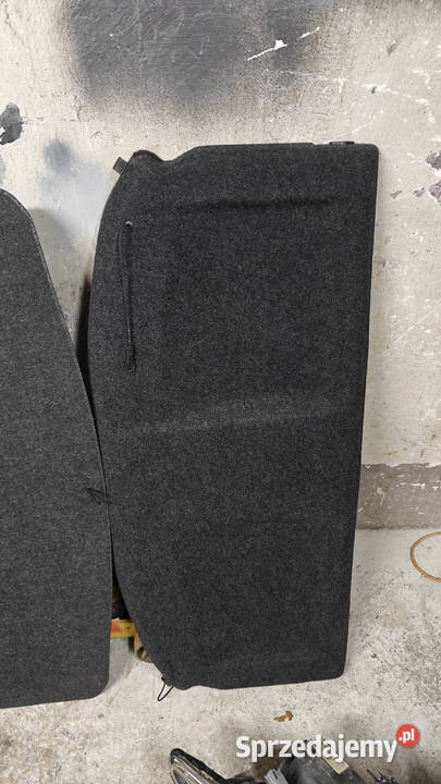 Półka bagażnika auris 2 polift nieuszkodzony