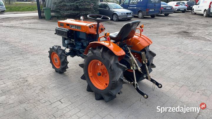 Minitraktor KUBOTA B7000 15 Koni Napęd 4x4 Włocławek