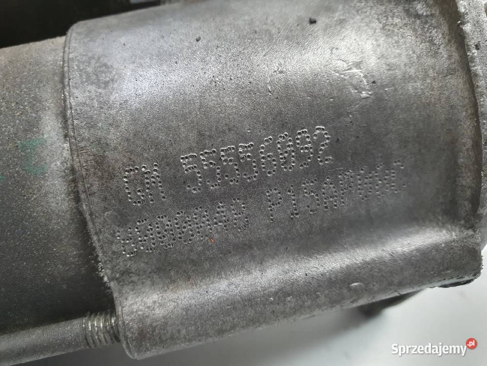 ROZRUSZNIK Opel Zafira B 16 16V ROZRUSZNIK osobowe Chełm