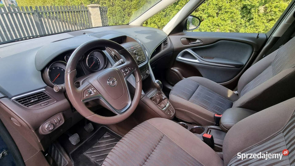 Opel Zafira 14 Turbo 7 Foteli Pakiet Zima Płońsk