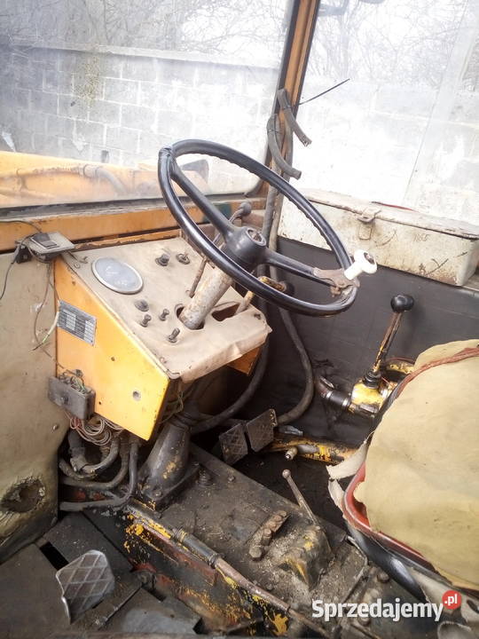 Sprzedam koparkę Ostrówek mazowieckie Leszczydół Stary sprzedam