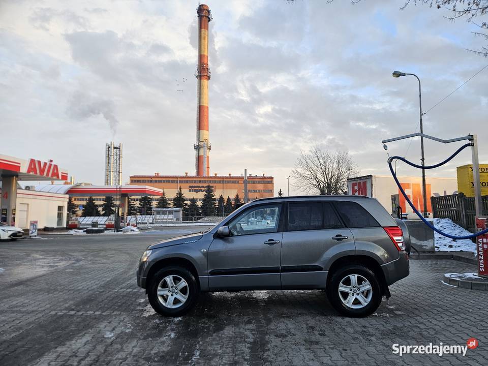 Suzuki Grand Vitara 20 Automat wyciagarka lift Rok produkcji 2007