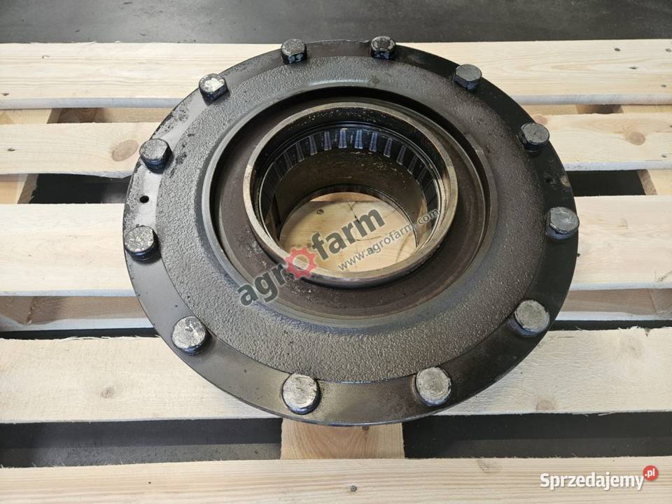 Piasta koła FWD Massey Ferguson 8660 8690 8730 Byków