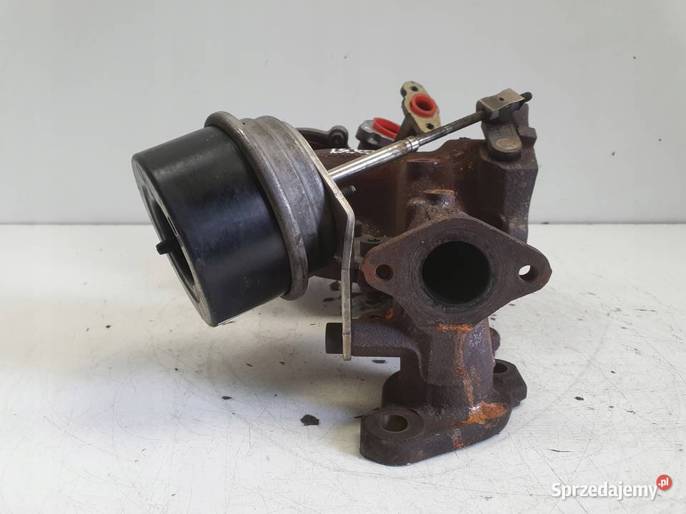 Volvo V60 20 D4 TURBOSPRĘŻARKA turbo 31397999 Janów