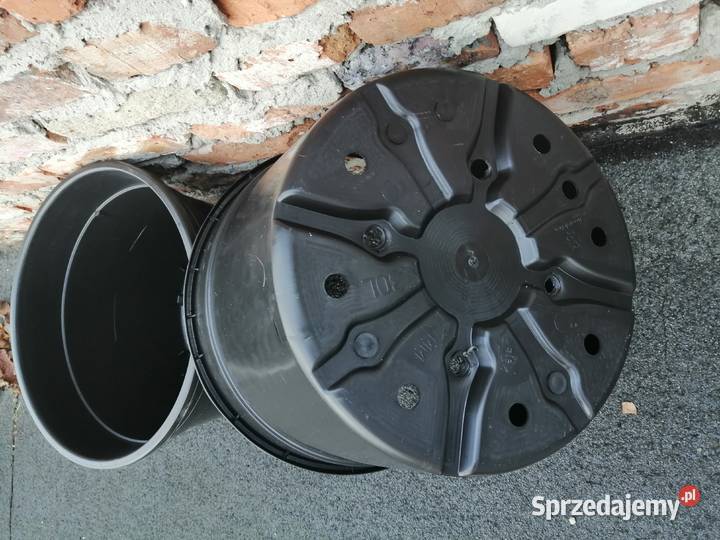 Doniczki 30 L litrów TWARDE NOWE 41 30L Szerokie Siewierz