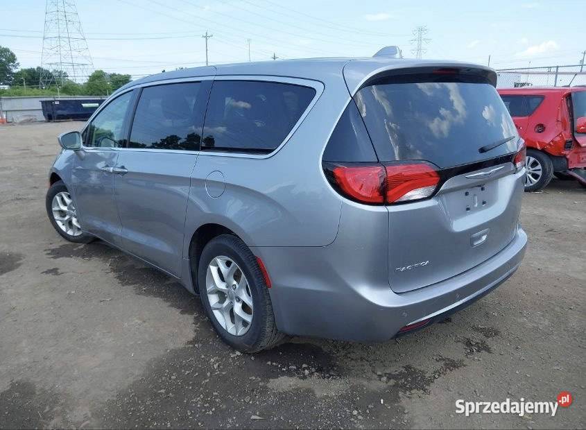 Chrysler Pacifica 36 Popów