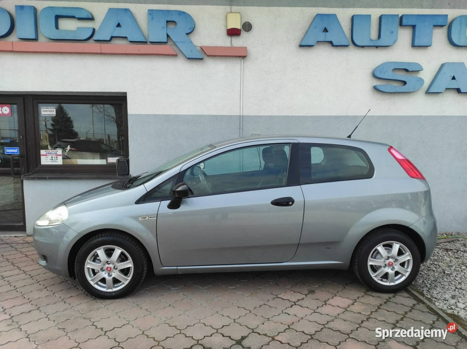 Fiat Grande Punto klimatyzacja elszyby Isofix immobilizer Grande Punto śląskie Racibórz