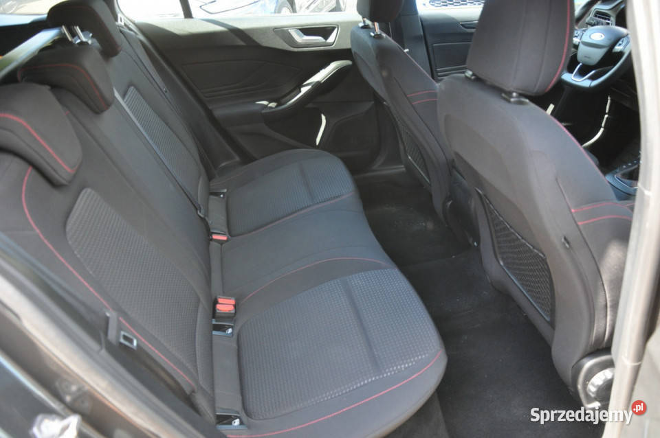 Ford Focus 15TDCi 120 STLine Mały przebieg LED