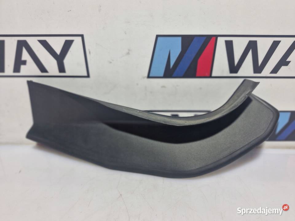 BMW F10 OSŁONA TYLNEJ LAMPY PRAWE 7204376 Części montażowe