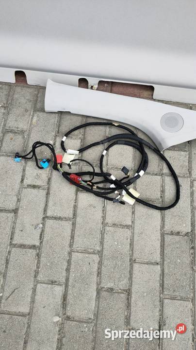 PODSUFITKA OSŁONA SŁUPKA LEWY PRZÓD OPEL VIVARO wielkopolskie sprzedam