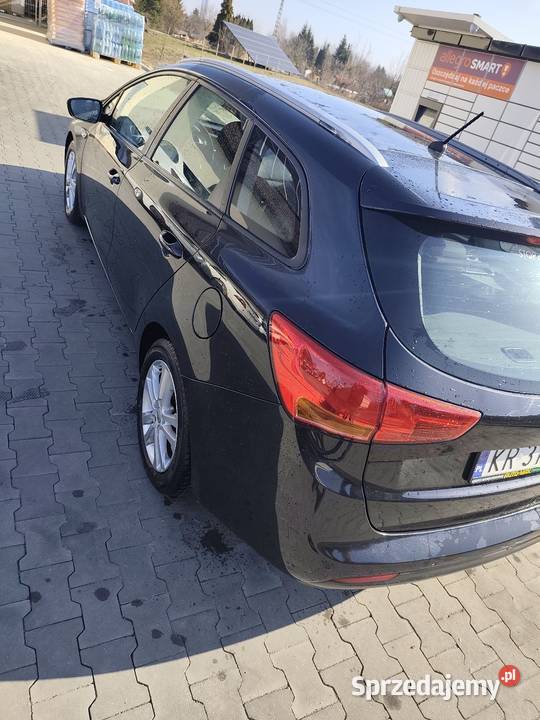 Kia 2014 stan 16 crdi gniazdo SD Przemyśl sprzedam