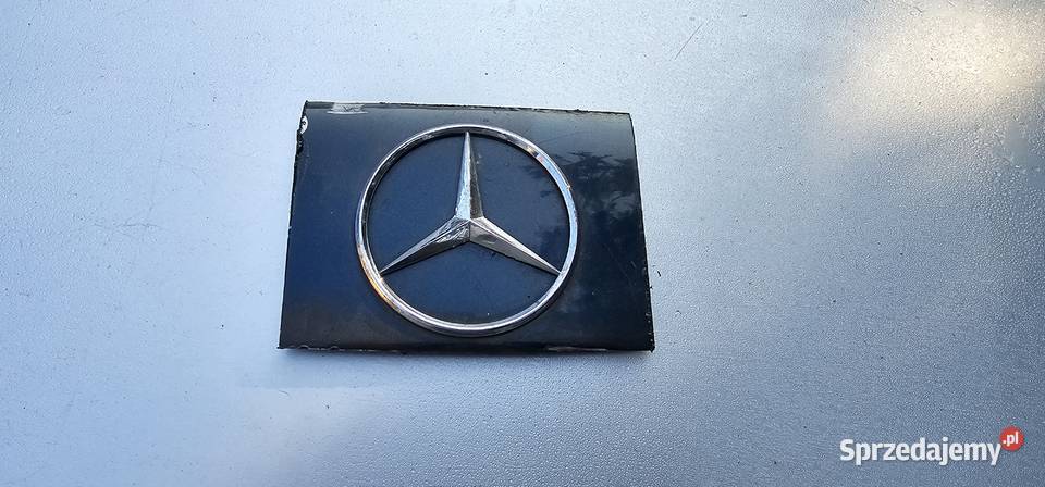 Emblemat klapy tył mercedez w202 sedan Zbąszyń
