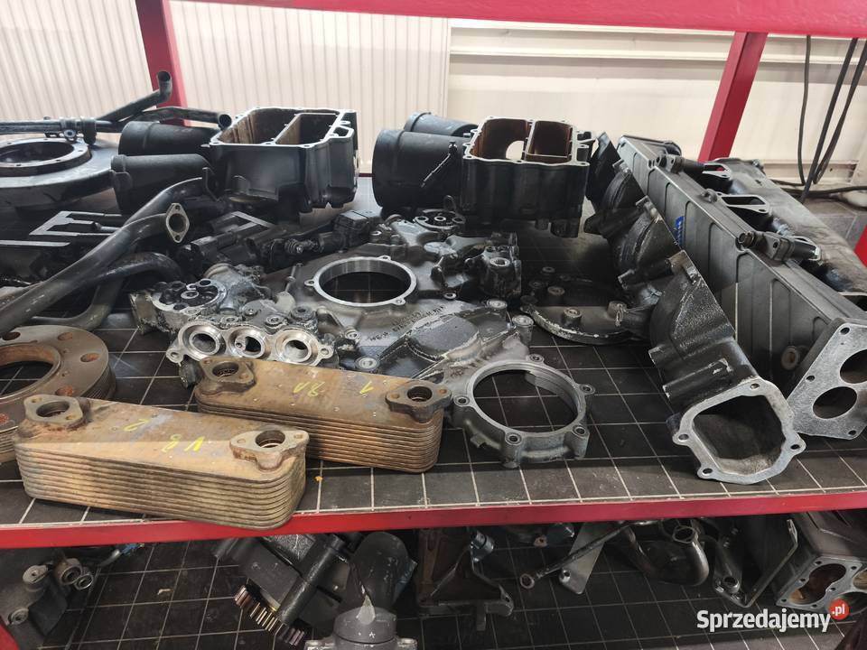 Części silnika D9508 D9512 Liebherr LTM Dźwig Warszawa sprzedam