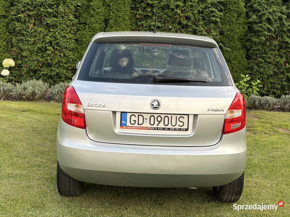 Skoda Fabia II Rok produkcji 2014 Złotów sprzedam