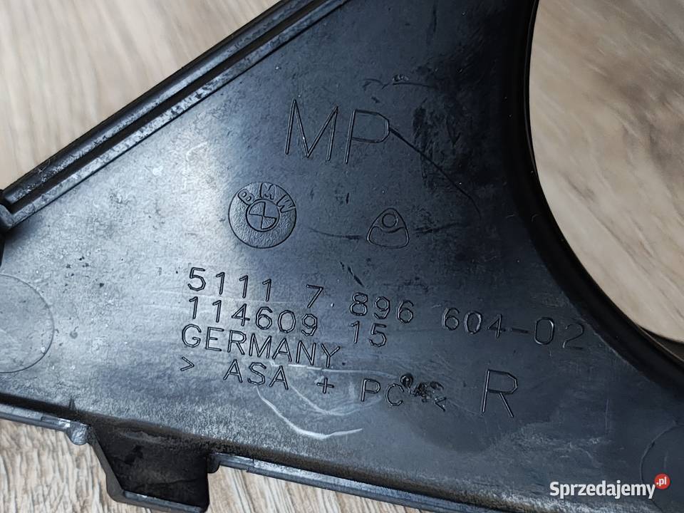 Atrapa halogenu BMW E60 E61 Mpakiet oryginał Świnna