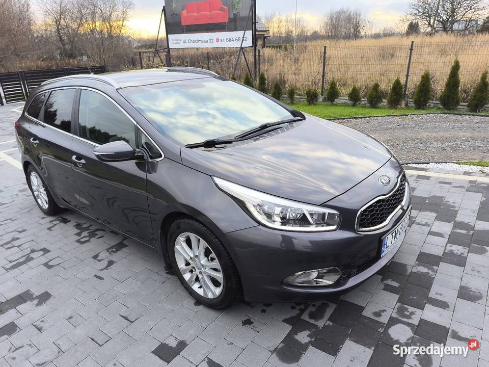 Kia ceed 16 gdi światła przeciwmgielne Majdan Górny