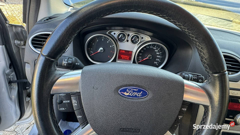 Ford Focus 16 Benz 101 z Niemiec LIFT 2010r nieuszkodzony Strzegom