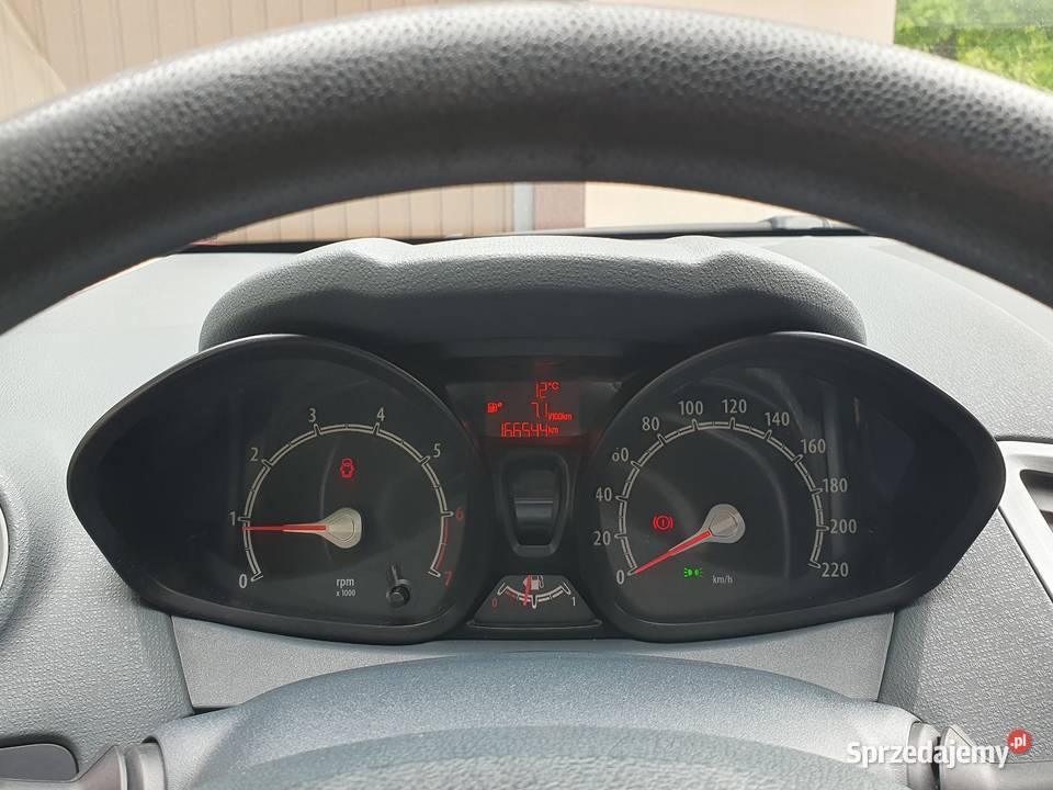 Ford Fiesta 14 96 Polski salon właściciela elektryczne szyby Zawiercie