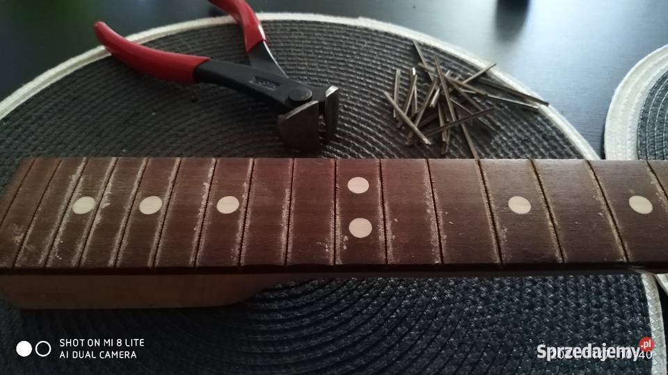 Usługi lutniczegitara elektryczna modyfikacje mazowieckie Warszawa
