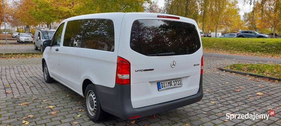 Sprzedam mercedes vito 9 miejsc navi Radomsko
