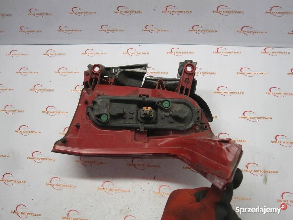 PEUGEOT 5008 I lampa lewa tył Lampy tylne Kielce