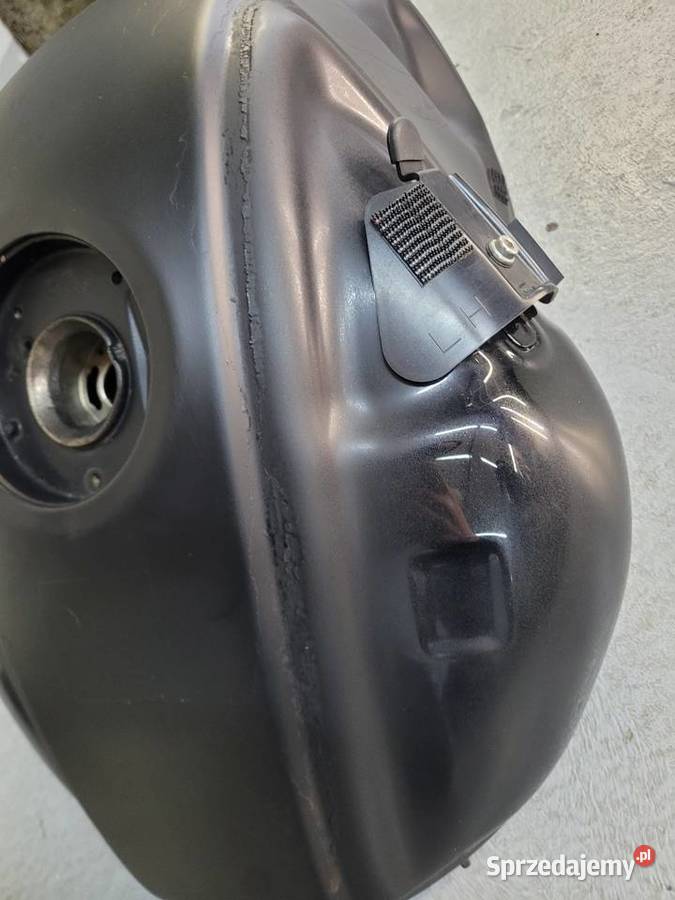 SUZUKI GSF 650 gladius zbiornik paliwa bak Lwówek