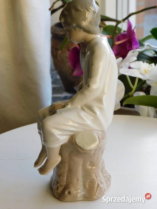 Figurka Lladro zamyślonej dziewczyny wys 215 592 Porcelana i szkło zachodniopomorskie Szczecin