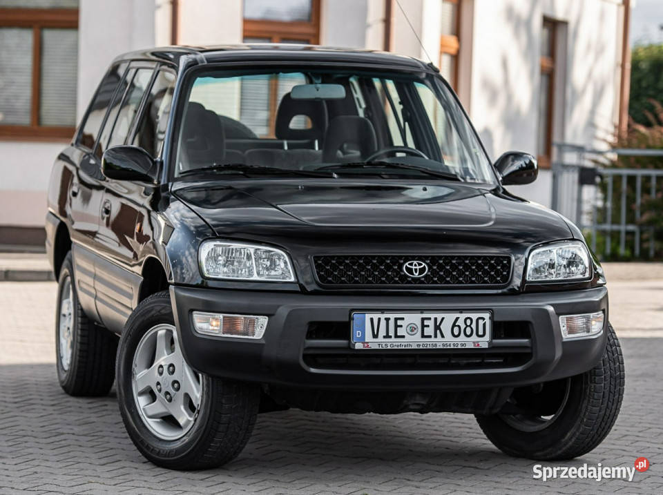 Toyota RAV4 4x4 20i 129 160 1 Właściciel I Zwoleń