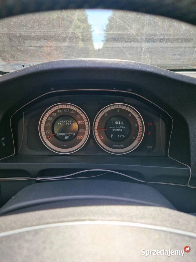 Volvo V60 D5 AWD nieuszkodzony Grodzisko Górne