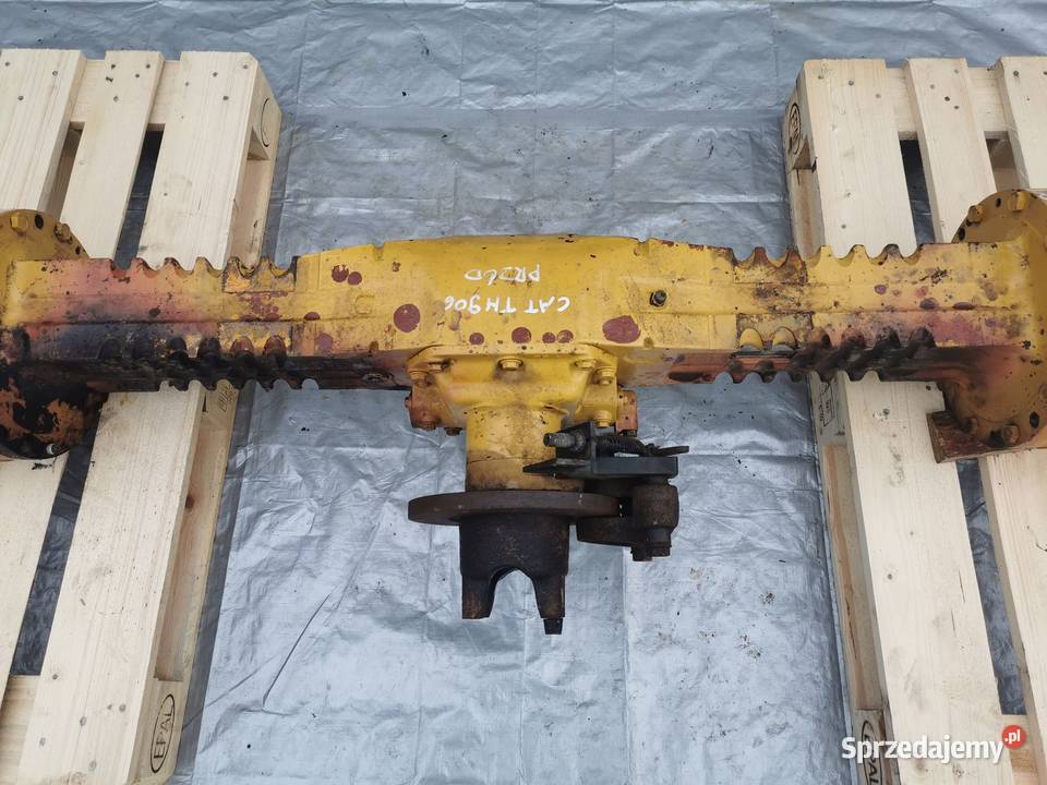 Most napędowy CAT 906H Carraro Wilkowo