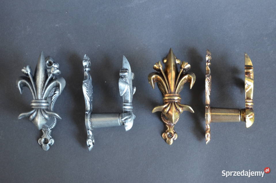 Wieszaczki do replik broni