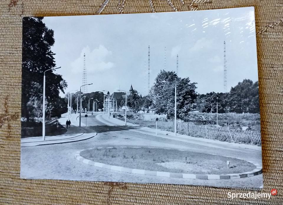 KONIGS WUSTERHAUSEN JEDNA Z ULIC WJAZDOWYCH DO Pocztówki i karty telefoniczne Piszczac