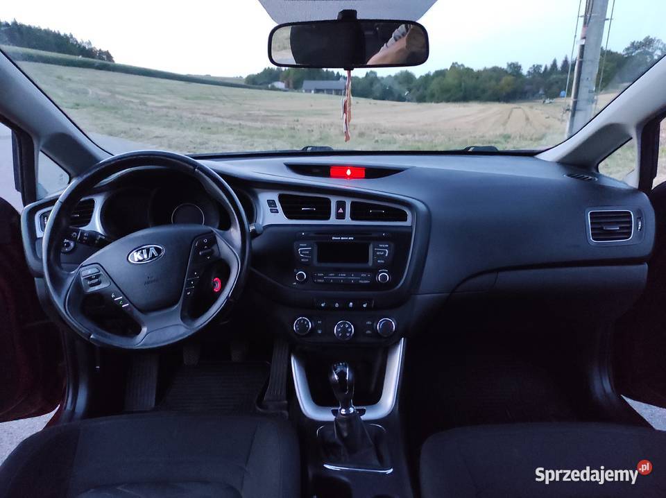 Sprzedam KIA CEED II nieuszkodzony