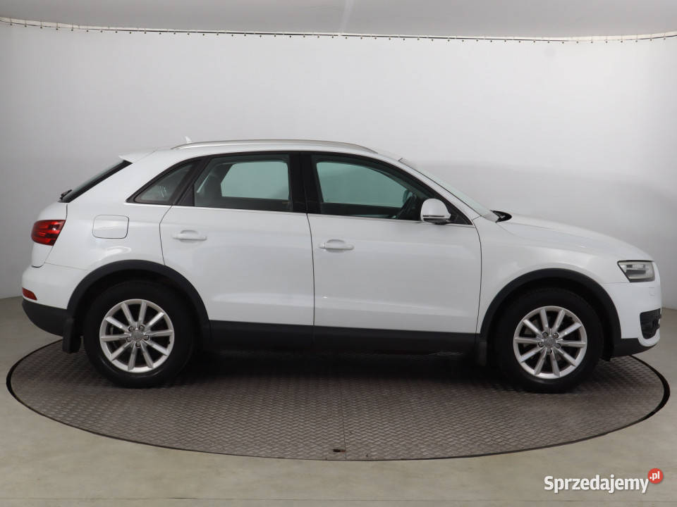 Audi Q3 20 TDI reflektory ksenonowe sprzedam