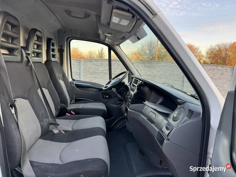 Iveco Daily 35S13 23 itd Klima Rok produkcji 2014 Iveco Karolinki