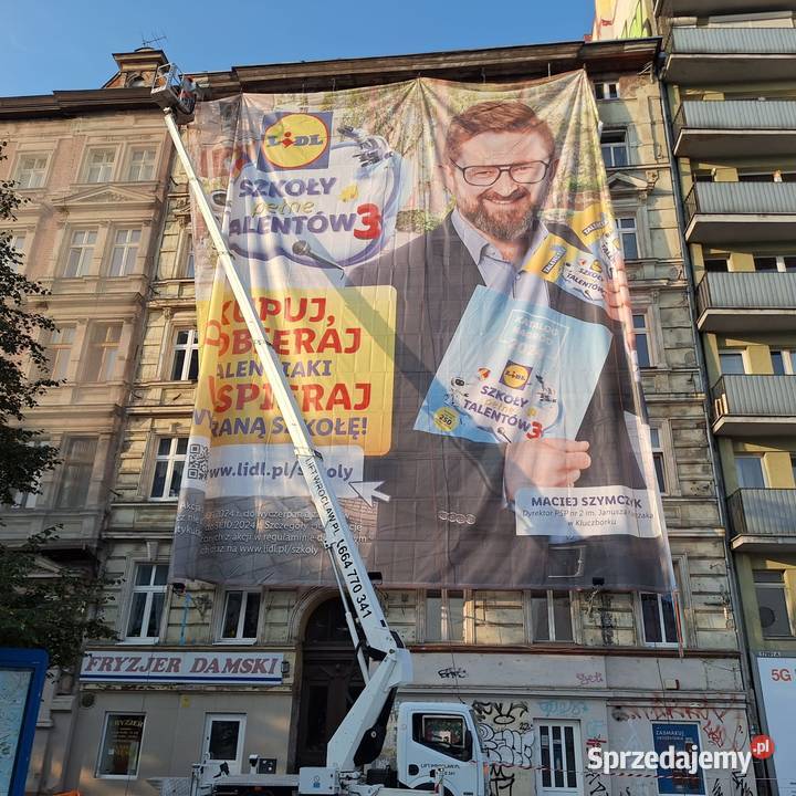 Podnośnik koszowy wynajem zwyżka 27m 35t usługi budowlane