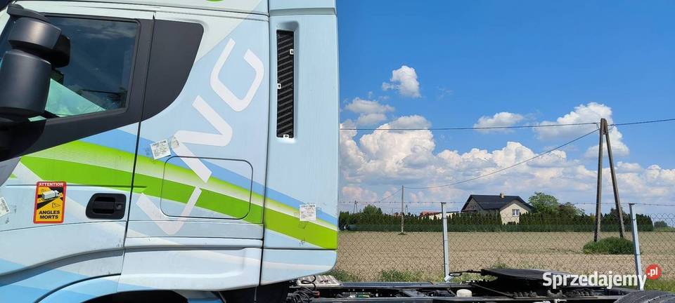 OWIEWKA IVECO STRALIS AS440STP LNG SPOILER LEWY Lipno