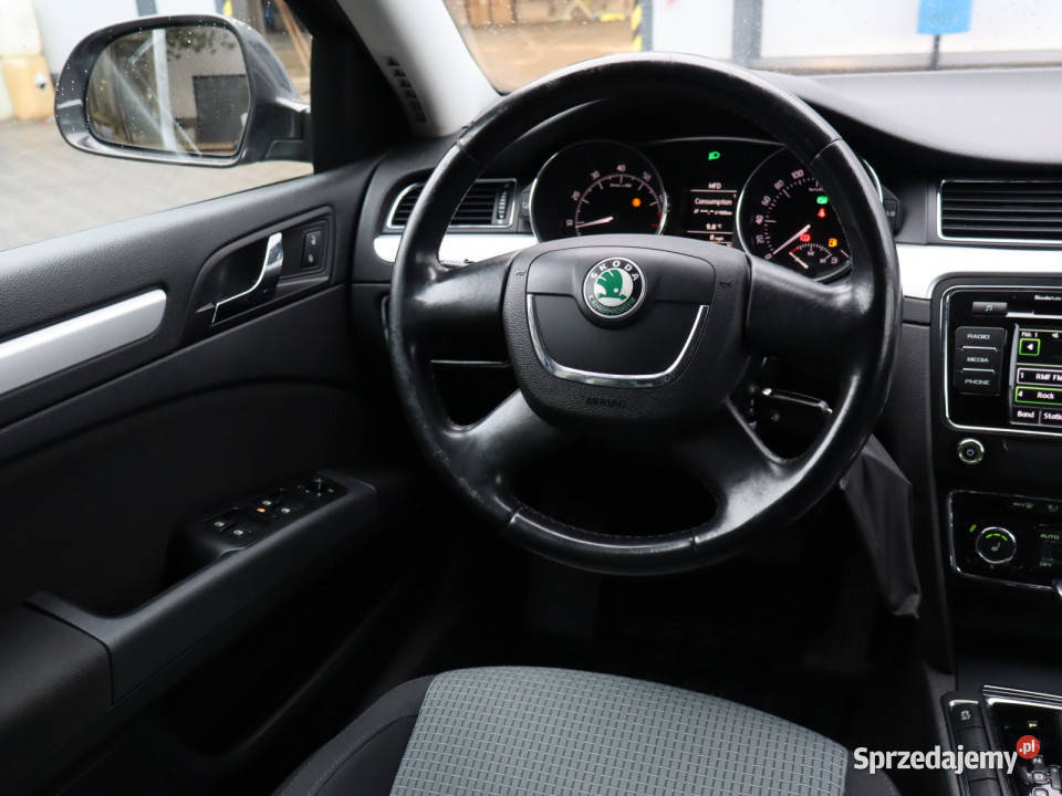Skoda Superb 20 TSI tempomat