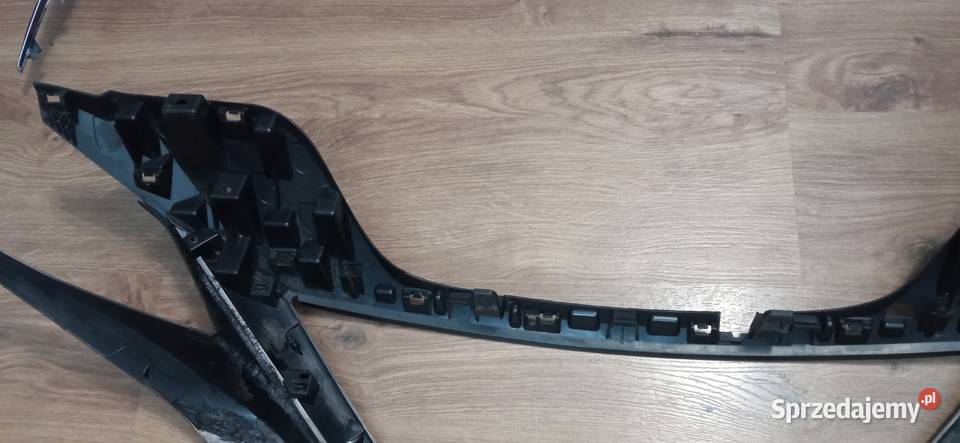 GRILL ATRAPA NISSAN LEAF II 2022 Poznań