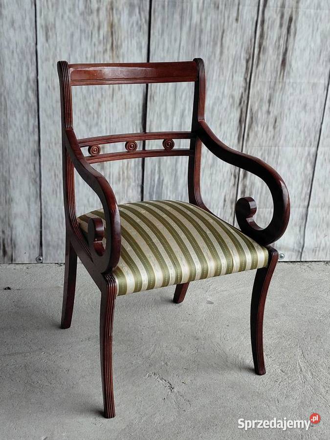 Fotel w stylu biedermeier 947 Byczyna