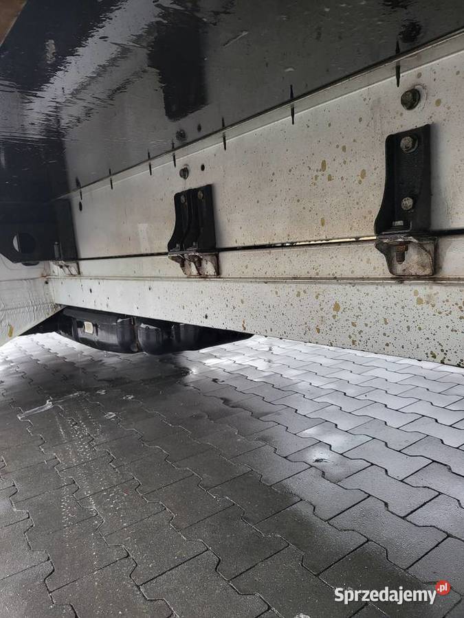 Mercedes Sprinter kontener z windą Brzesko