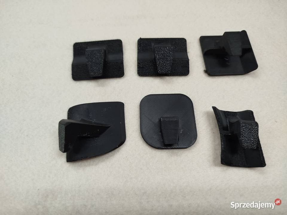 Mercedes 190 W201 spinki panelu drzwi tył Poraj sprzedam