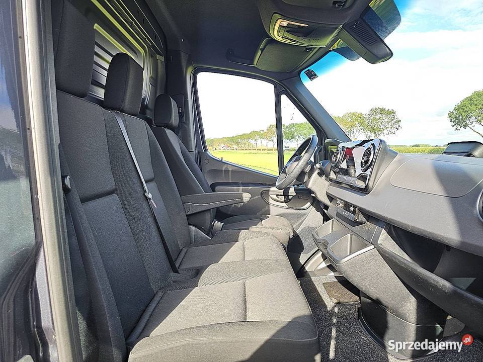 MercedesBenz SPRINTER 317 L2H2 Mbux10 LED AC Samochody dostawcze