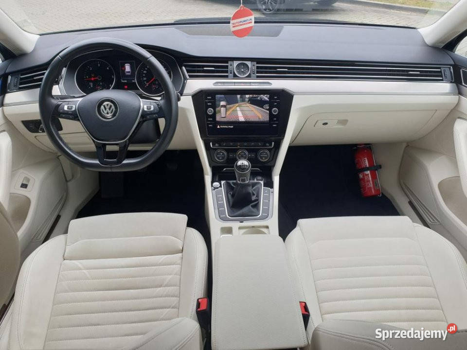 Volkswagen Passat 2018r FV23 PodgrzFotKierSzyba 106087km małopolskie Kraków